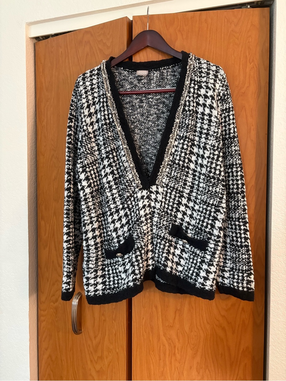 Chico’s Houndstooth Knit Sweater Cardigan Size 16/18/XL